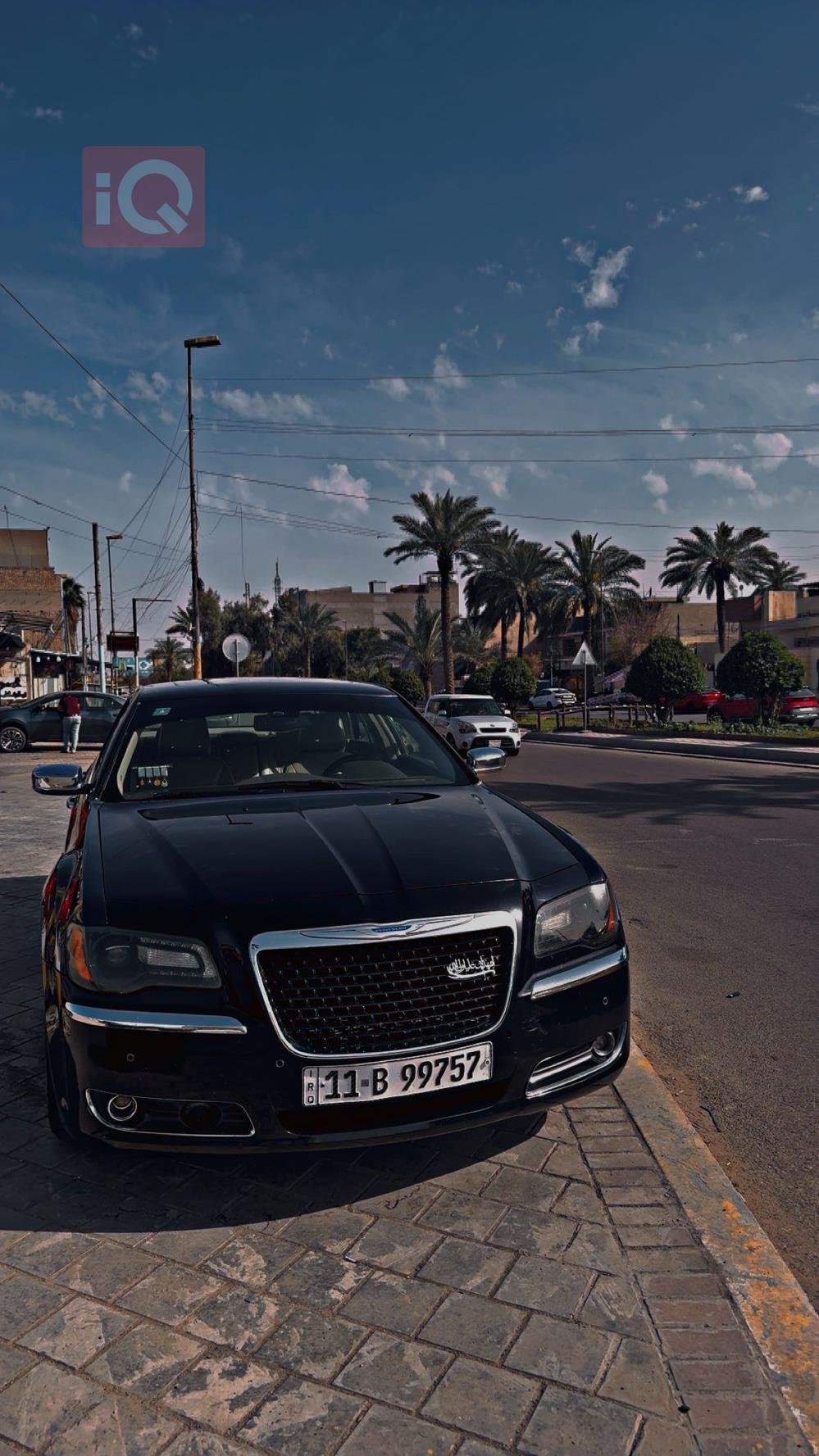 کرایسلەر 300